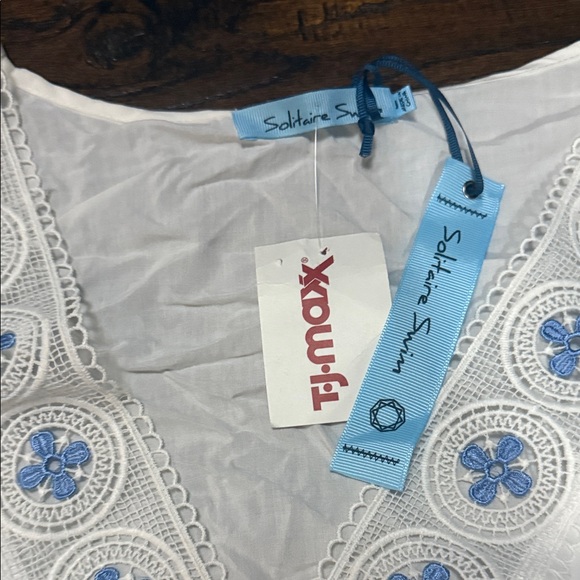 White and Blue Embroidered Coverup - Picture 4 of 7